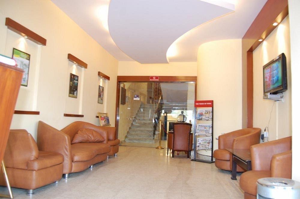 The Beaufort Inn Nueva Delhi Exterior foto